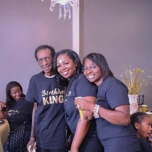 Meet your Posher, Whitney